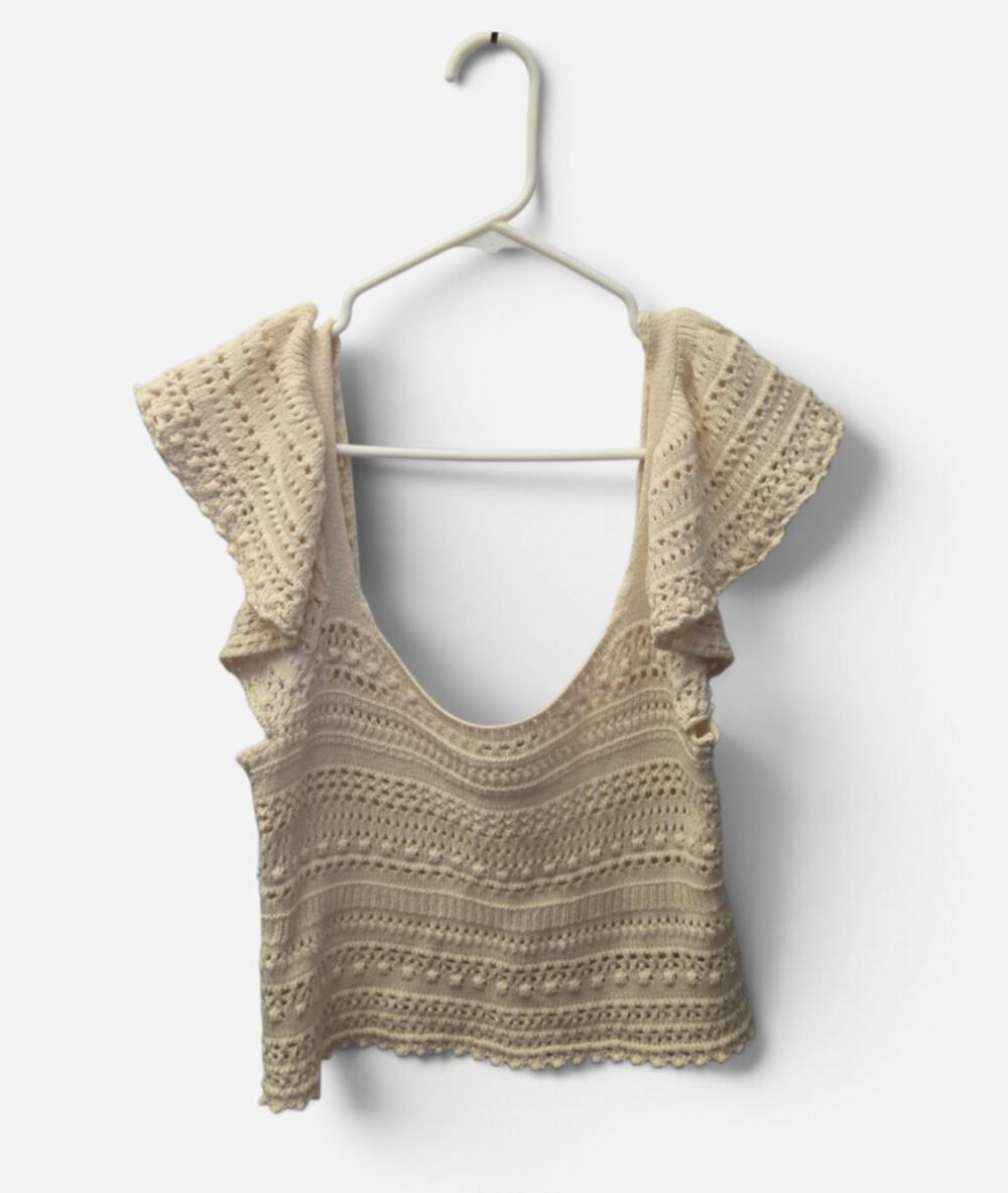 Sincerely Jules Cream Crochet Knit Crop Top Flutter Sleeve Size Medium
